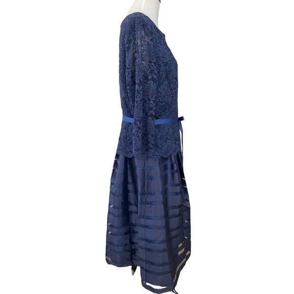 Alex Evenings Women's Navy Blue Lace & Striped Fit & Flare Tea Length Dress 18 - Picture 3 of 12